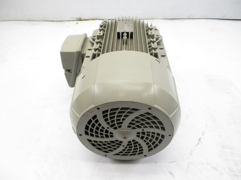 SIEMENS 1LE10231CC322AB4 460V 10A NSNP