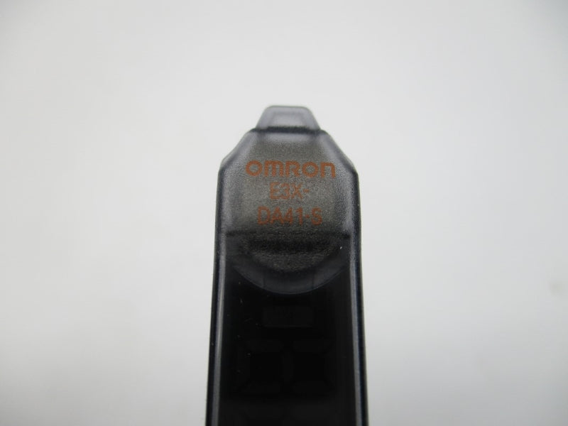 OMRON E3X-DA41-S 12-24VDC 2M NSMP