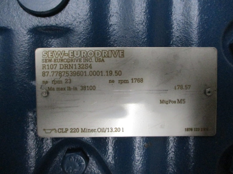 SEW-EURODRIVE R107DRN132S4 266/460V 15.90/9.20A NSMP