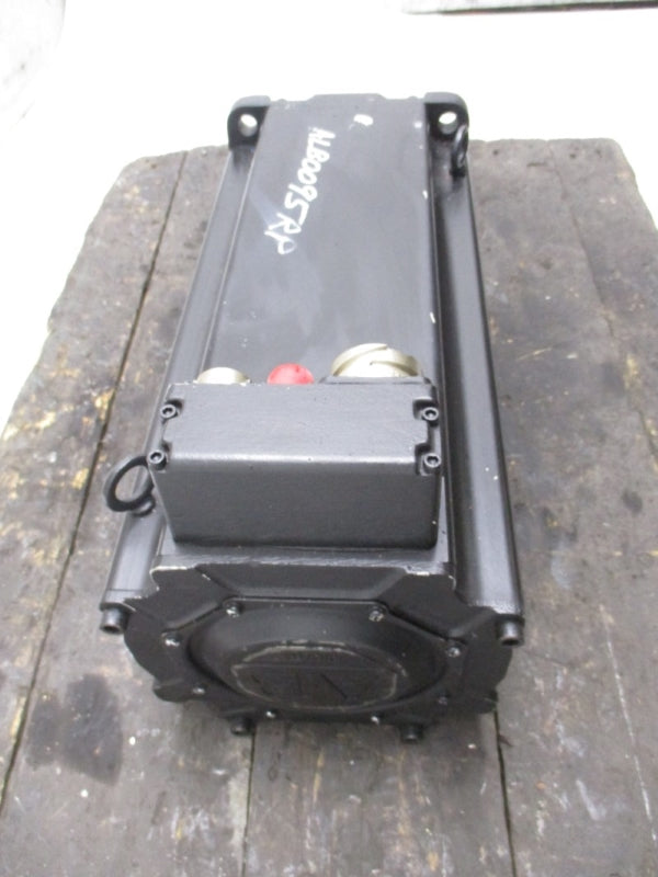 ALLEN BRADLEY MPL-B680F-MJ24AA SER. A 24VDC (AS PICTURED) UNMP