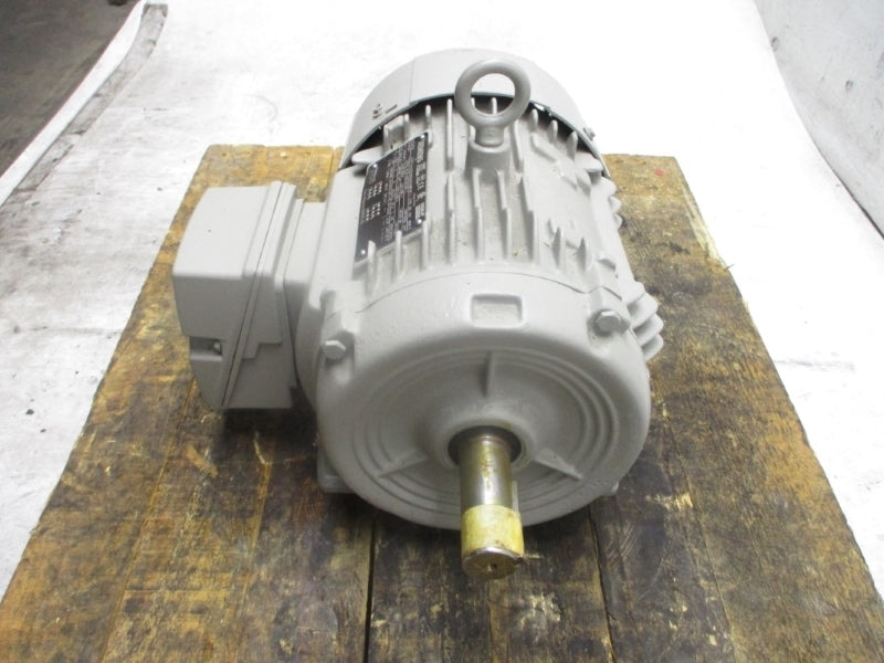 SIEMENS GP100 1LE22211CB114AA3 208-230/460V 9.0/4.5A NSNP