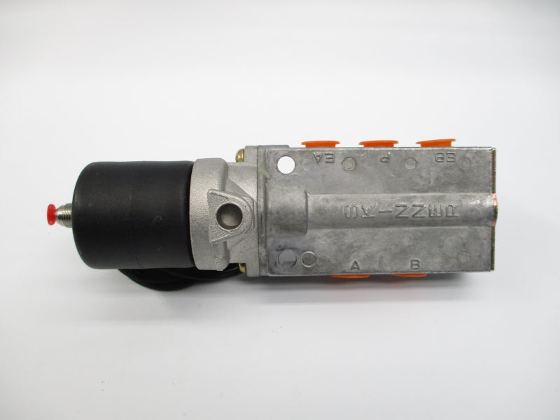PARKER 73419AN2NN00N0C111P3 110/120V 30-150PSI 1/4" NSNP