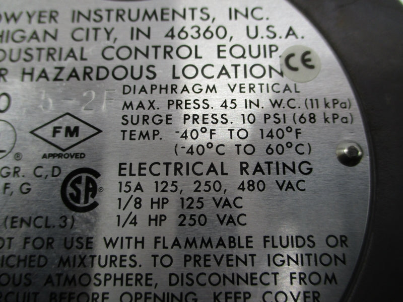 DWYER 1950-5-2F 480VAC 15A 10PSI NSNP