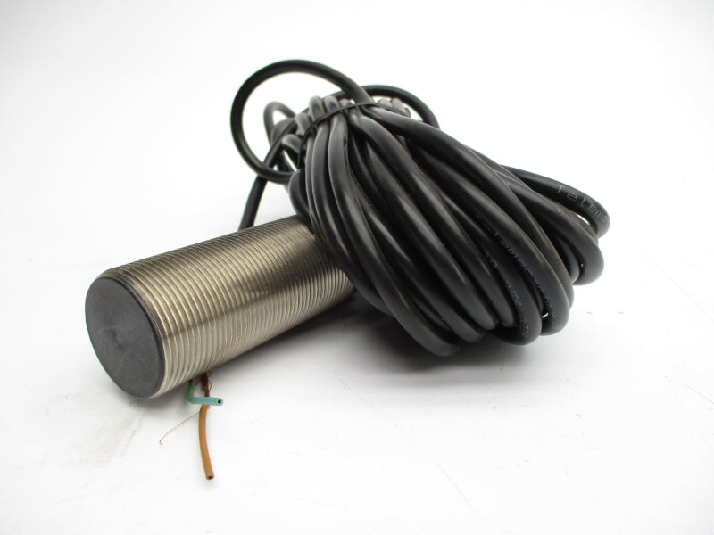 TELEMECANIQUE XSA-V01801L10 24-240V NSNP