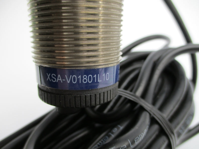 TELEMECANIQUE XSA-V01801L10 24-240V NSNP