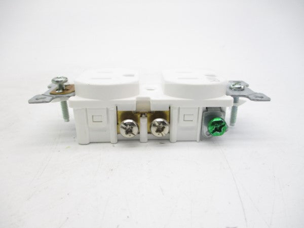 SQUARE D SQR42104WH 15A NSMP
