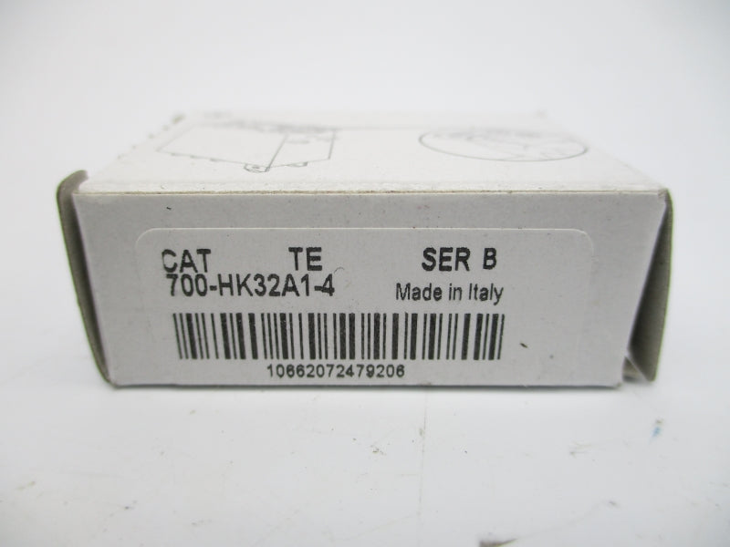 ALLEN BRADLEY 700-HK32A1-4 SER. B 120VAC 8A (WH) NSMP