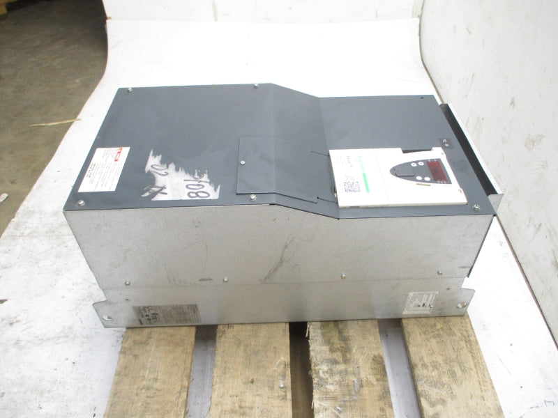 SCHNEIDER ELECTRIC ATV71HD55N4 380-480V 116A NSNP