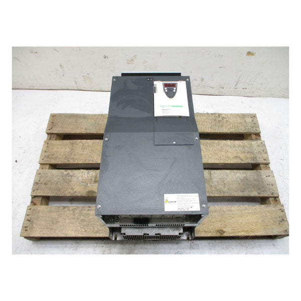 SCHNEIDER ELECTRIC ATV71HD45N4S337 380-480V 104A UNMP