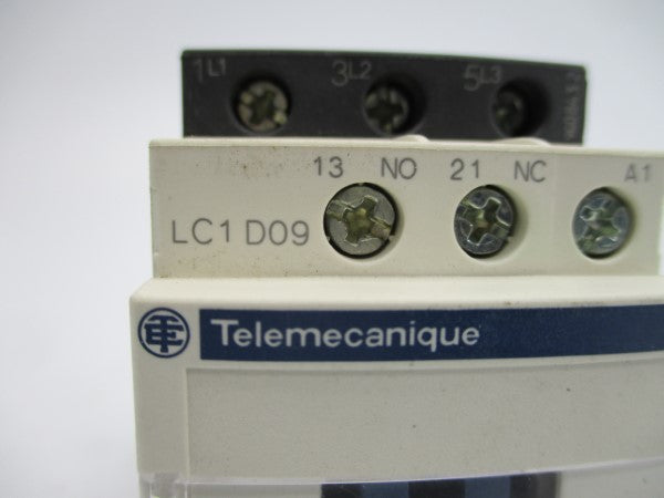 TELEMECANIQUE LC1D09G7 120V 25A NSNP