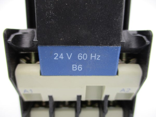 TELEMECANIQUE CA2DN40B6 24V 10A NSNP