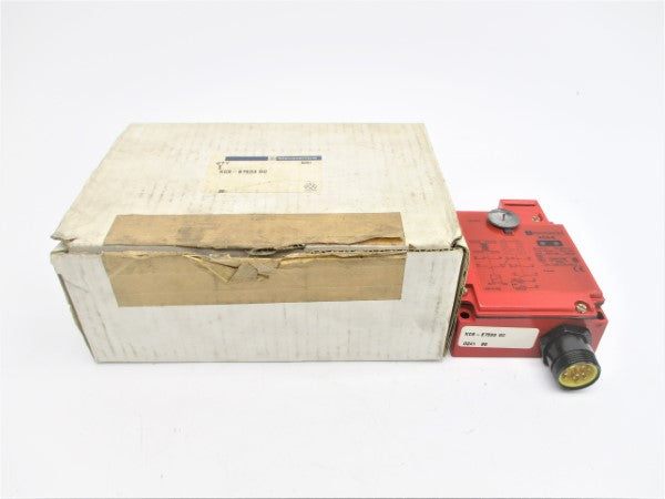 TELEMECANIQUE XCS-E7533GC 110-240V 3A NSMP
