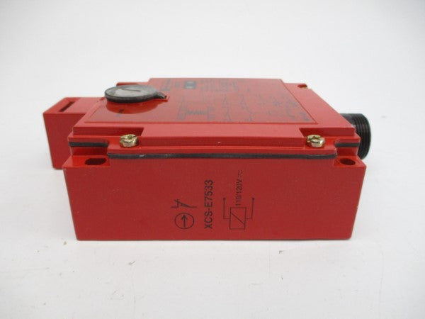 TELEMECANIQUE XCS-E7533GC 110-240V 3A NSMP