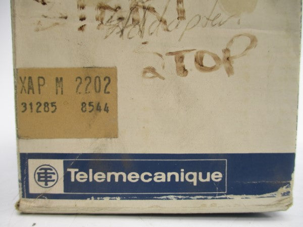 TELEMECANIQUE XAPM2202 NSMP
