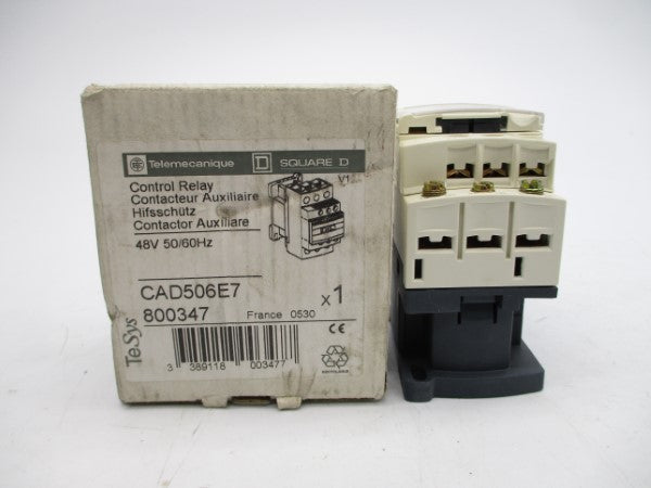 TELEMECANIQUE CAD506E7 48V NSMP