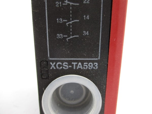 TELEMECANIQUE XCS-TA593 240V 3A NSNP