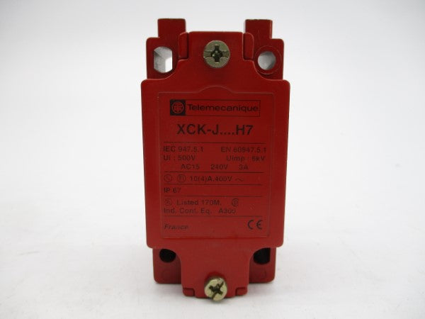 TELEMECANIQUE XCK-J79H7 240V 3A NSNP