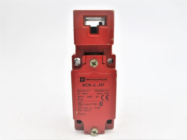 TELEMECANIQUE XCKJ5910H7 240V 3A NSNP