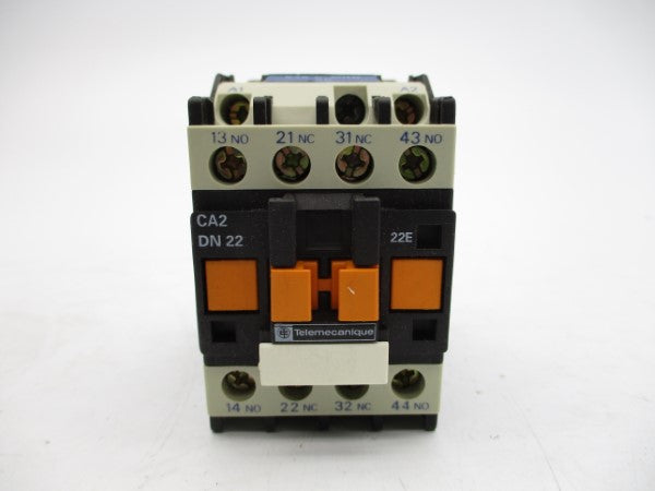 TELEMECANIQUE CA2DN22S6 575V 10A NSNP
