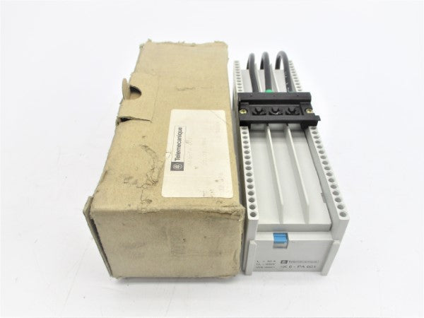 TELEMECANIQUE AK6-PA601 690V 32A NSMP