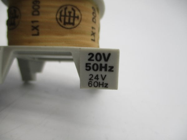 TELEMECANIQUE LX1D09 20/24V NSNP