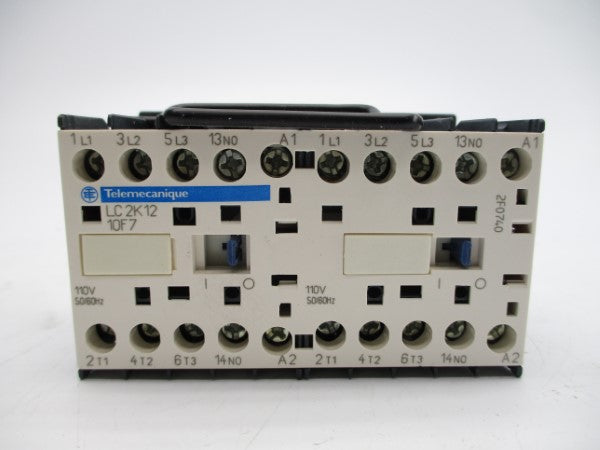 TELEMECANIQUE LC2K1210F7 110V 20A NSMP