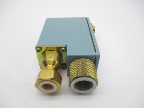 TELEMECANIQUE XMJA0207H2 29-290PSI NSMP
