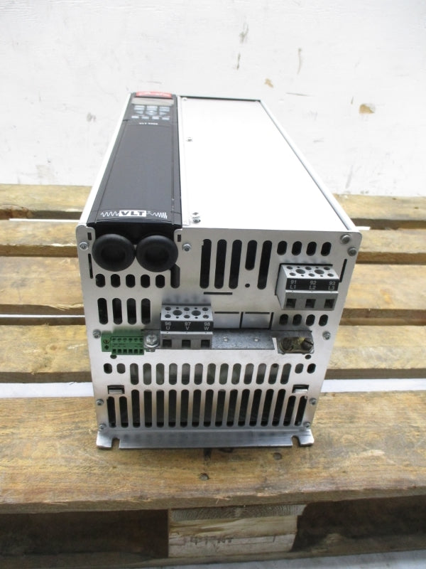 DANFOSS VLT5022PT5C2OSTRODLF00A31C0 175Z4318 380-500V 37.5A NSNP