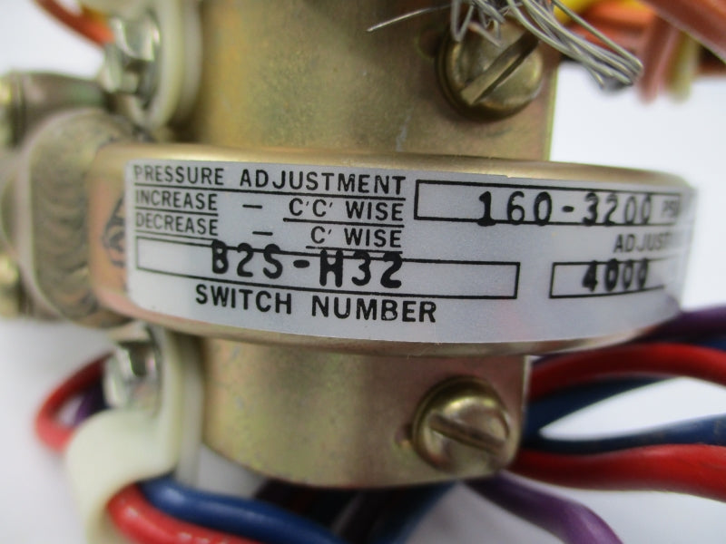 BARKSDALE B2S-H32 600VAC 160-3200PSI NSMP