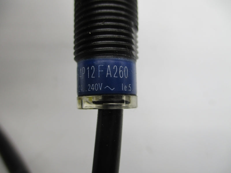TELEMECANIQUE XS4P12FA260 24-240V NSNP