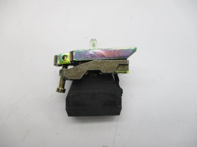 TELEMECANIQUE ZB4BVG4 NSMP