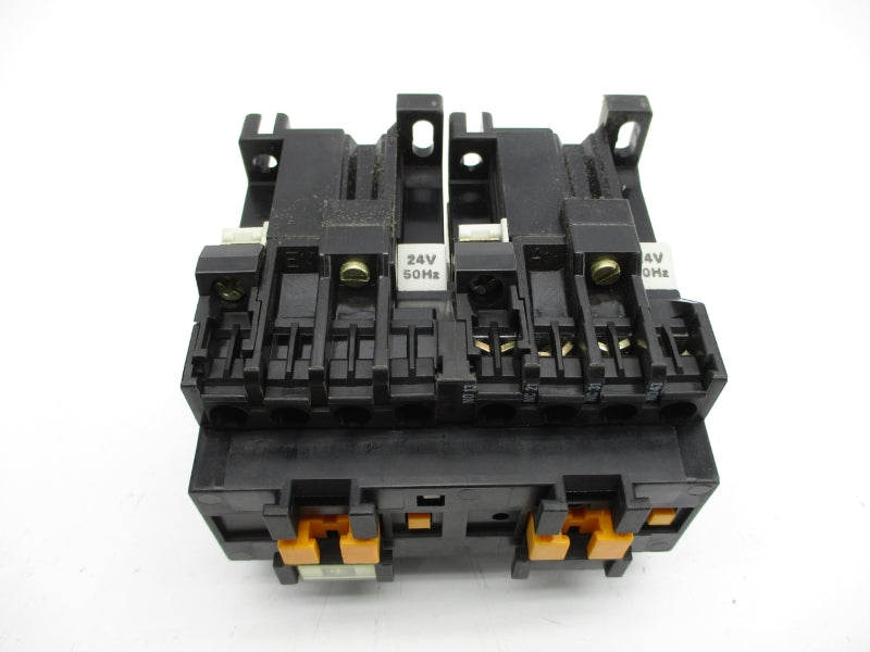 TELEMECANIQUE CA2-DK122A65 24V 10A NSMP