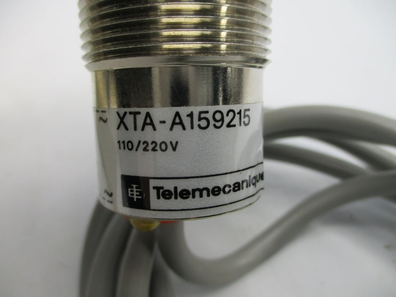 TELEMECANIQUE XTA-A159215 110-220VAC NSMP