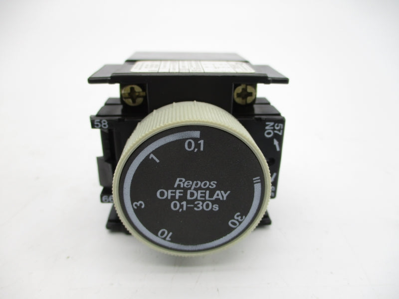 TELEMECANIQUE LA3D22 660V 10A 0.1-30S NSMP