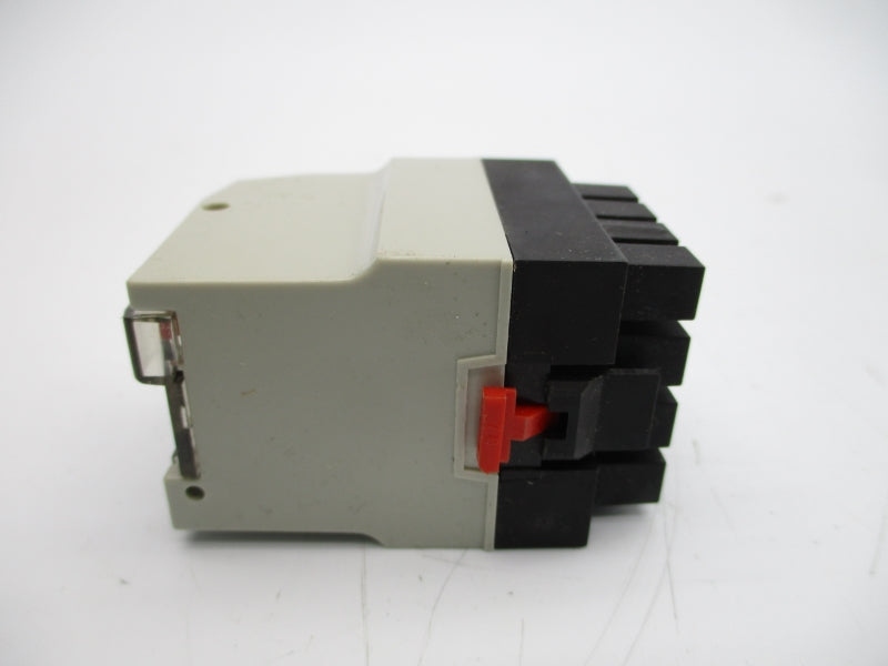 TELEMECANIQUE RHN412B 24VDC 5A NSNP