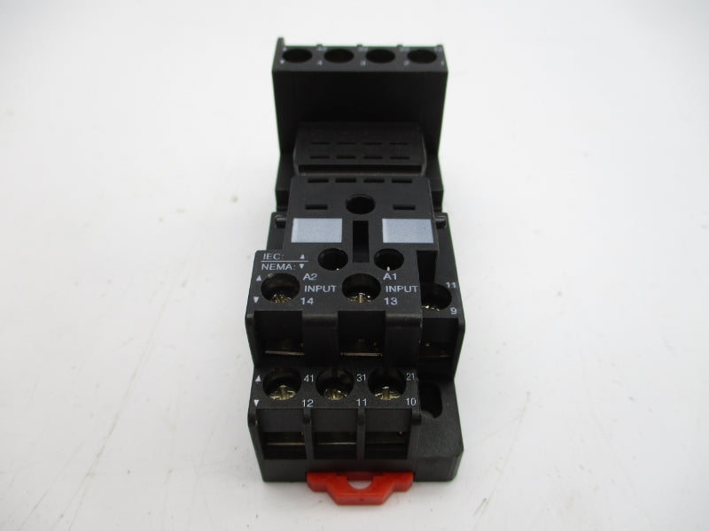 TELEMECANIQUE RXZE2M114 250V 10A NSNP
