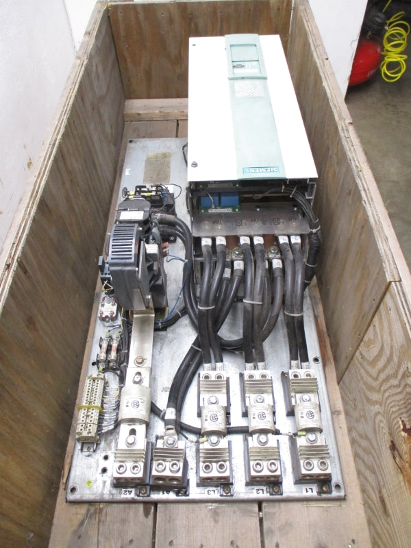 SIEMENS 6RA7083-2FV62-0 1212510A4B087 460VAC 448.2A UNMP