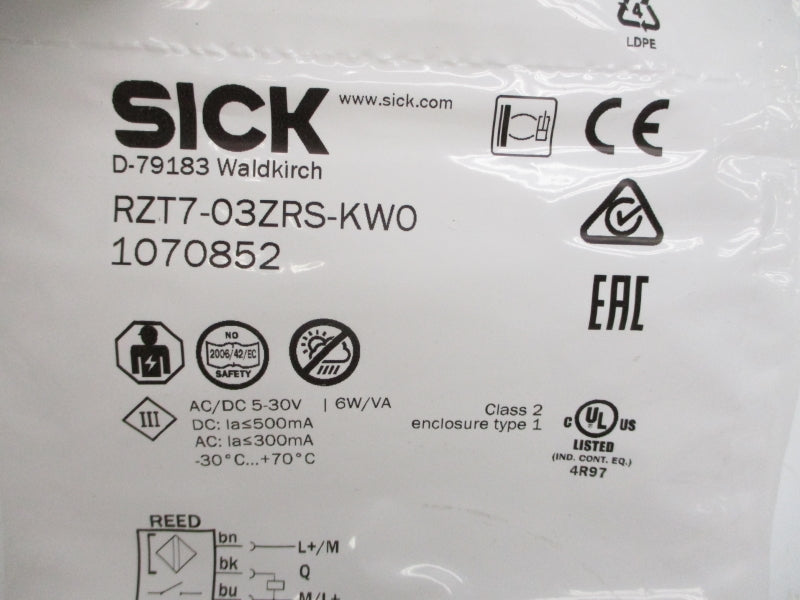 SICK RZT7-03ZRS-KW0 1070852 5-30VAC/DC NSMP