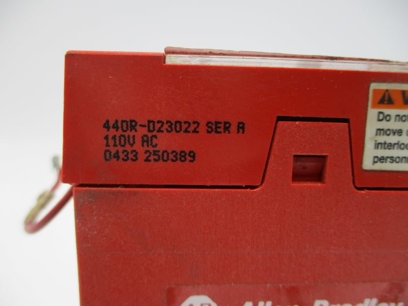 ALLEN BRADLEY 440R-D23022 SER. A 110VAC UNMP