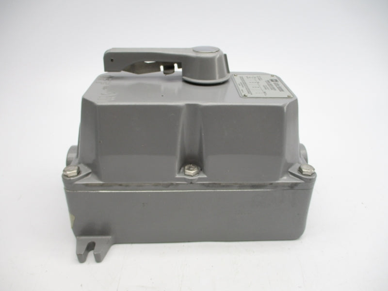 CUTLER HAMMER 1260C89G01 460-575V 30A NSNP
