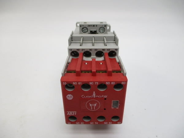 ALLEN BRADLEY 700S-CF620EJBC SER. A 24VDC (BR/WH) NSMP