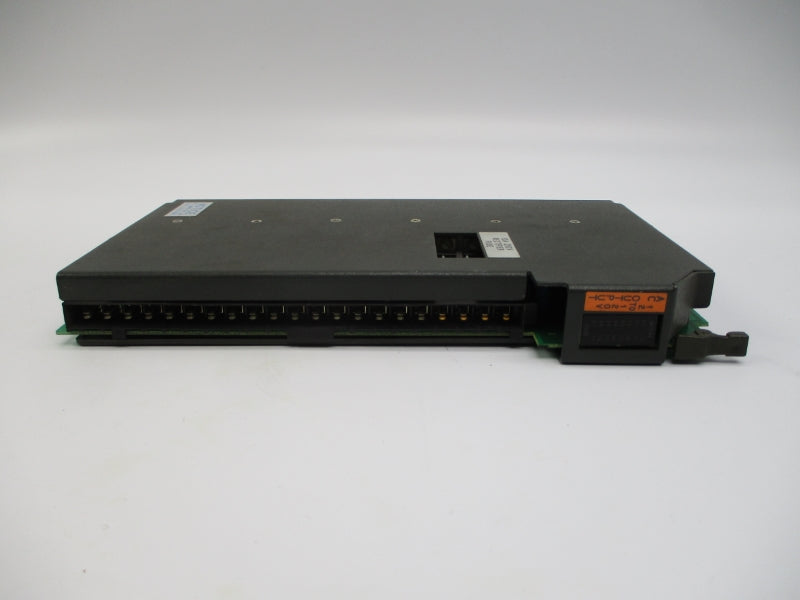 ALLEN BRADLEY 1771-OAD 12-120VAC 8A UNMP