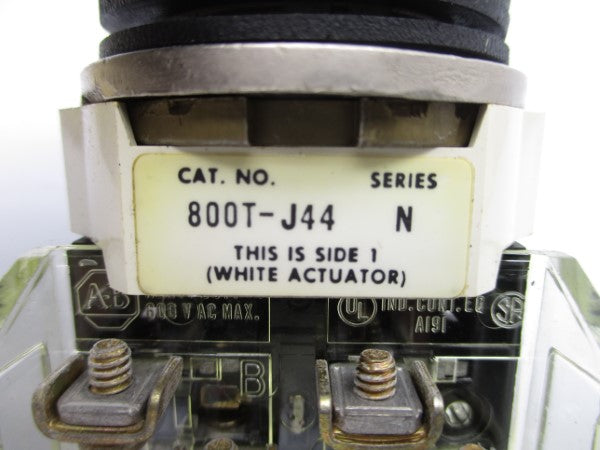 ALLEN BRADLEY 800T-J44A SER. N (BK/YL) NSMP