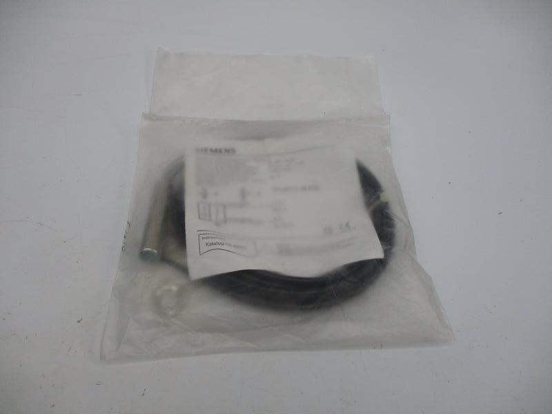 SIEMENS 3RG4012-0KA00 20-265VAC/DC 0.2A NSMP