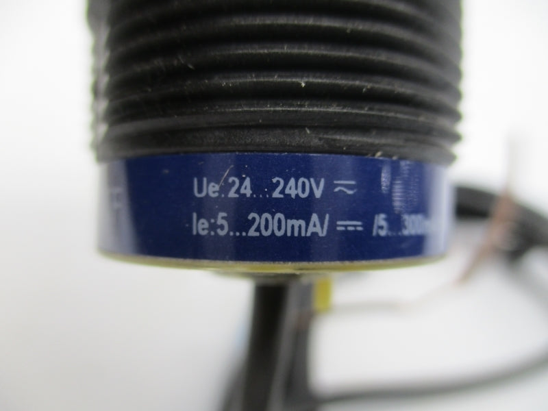 TELEMECANIQUE XS4P30MA230TF 24-240VAC/DC NSMP