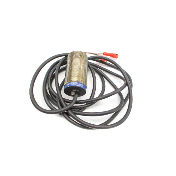 TELEMECANIQUE XT1M30FA262 24-240V UNMP