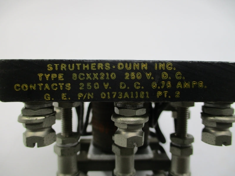STRUTHERS DUNN 8CXX210 250VDC 0.75A NSNP