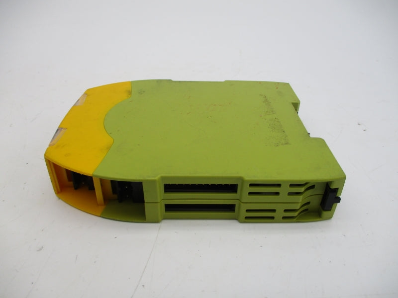 PILZ PNOZMEF8DI4DO 772142 24VDC 2A NSNP