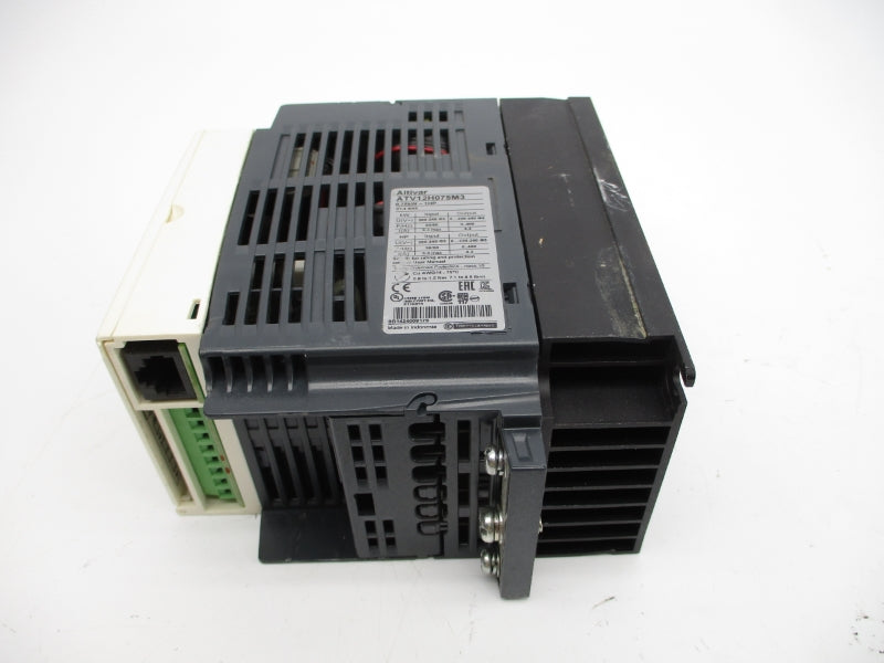 SCHNEIDER ELECTRIC ATV12H075M3 200-240V 6.3A NSNP