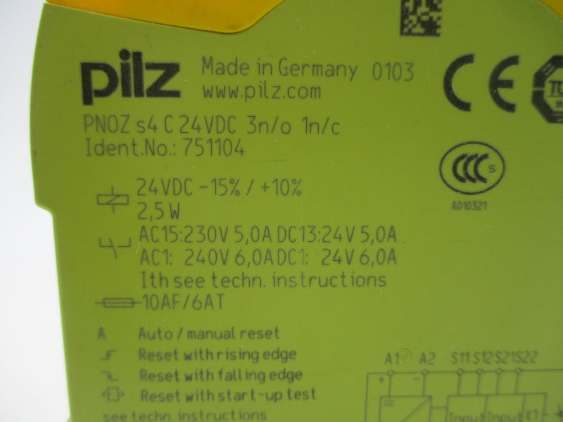 PILZ PNOZS4C24VDC3N/O1N/C 751104 24VDC 6.0A NSNP